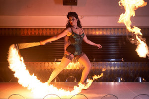 Pop Up Performances with Bottomless Brunch and Prosecco for Two at CIRCUS London - Img 4