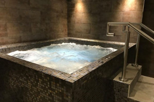 Spa Day with Treatment, Lunch and Prosecco for Two at the 4* Dover Marina Hotel & Spa