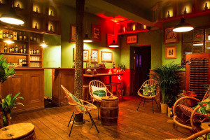 Explore the World of Whisky with Tastings and Cocktails for Two at TT Liquor - Img 3