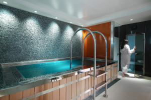 Luxury Midweek Spa Delight with Treatments and Cream Tea for Two at the 5* Athenaeum Hotel, Mayfair - Img 3