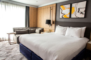 Romantic One Night Pamper Escape with Dinner and Prosecco for Two at Crowne Plaza, Marlow