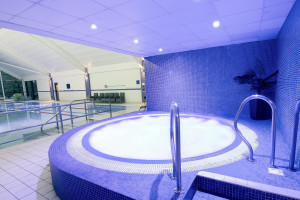 Two Night Soothing Spa Break with Dinner and Treatment for Two at Bannatyne Hastings Hotel - Img 2