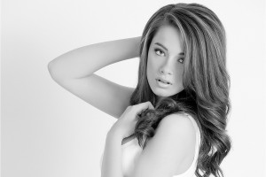 Fashion Makeover and Photoshoot for One with £50 off Voucher - Img 2