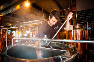 Full Day Brewery Experience with Lunch and Beer Tastings at Brewhouse & Kitchen - Img 4