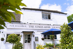 Three Course Meal with Prosecco for Two at Raymond Blanc’s White Brasserie Gastro Pubs - Img 2
