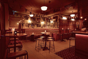 Tipples and Treats for Two at Cahoots, London - Img 3