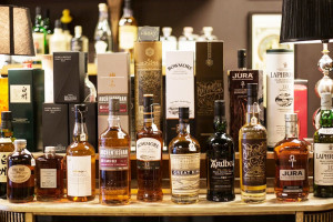 Whisky Tasting Evening for Two with Liquid Gold Whisky Co. - Img 2