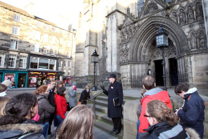 Edinburgh History of Whisky Tour including Tasting for Two - Img 2