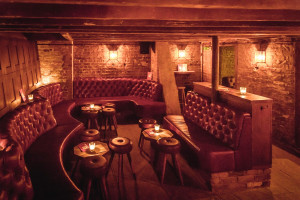 Explore the World of Whisky with Tastings and Cocktails for Two at TT Liquor - Img 4