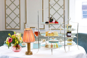 Fortnum & Mason Champagne Afternoon Tea for Two in The Diamond Jubilee Tea Salon - Img 4