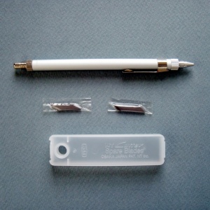 Cutter/cutit metalic de precizie subtire dublu -NT Cutter - Img 4