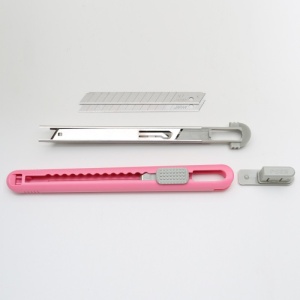 Cutter / cutit utilitar mic cu cartus de lame -NT Cutter - 9mm - Img 8