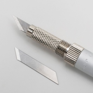 Cutter/cutit metalic de precizie subtire dublu -NT Cutter - Img 2