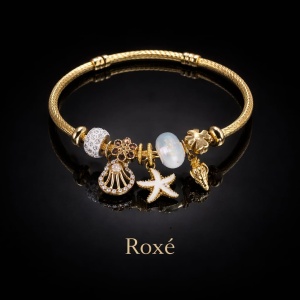 Bratara dama ROXE aurie cu charmuri marine stea de mare si scoica, eleganta - Img 3