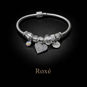 Bratara ROXE argintie cu inima si piatra accent charmuri elegante dama - Img 2