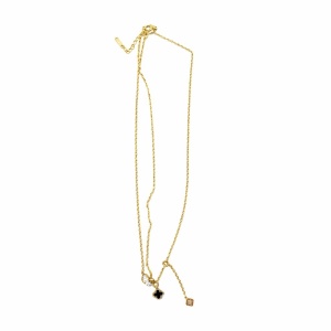 Colier auriu Roxé cu pandantive delicate și simbol negru, reglabil 42+5 cm