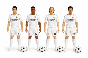 Set Figurine Fotbaliști 24 cm –cu Mingi de Fotbal și Suporturi de Expunere - Img 2
