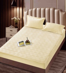 Husa tip topper din catifea + 2 fete de perna, M-CCL-7, 160x200 cm, Crem