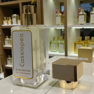 Parfum By Robin Cassiopea inspirat din Cassiopea Tiziana Terenzi,35 ML | Extract de Parfum | De Luxe Collection - Img 2
