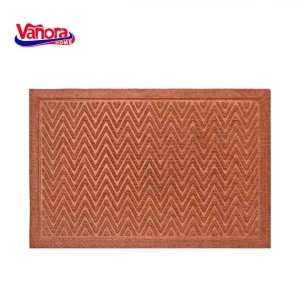 COVORAS INT.40X60 TEXT+CAUC,CLASSIC MARO
