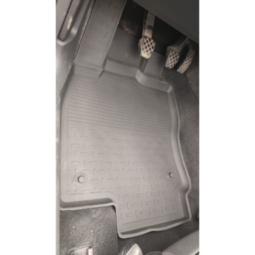 Covoare VW Golf VIII 2020-prezent - tip tavita - 100% cauciuc - SEINTEX - Img 3