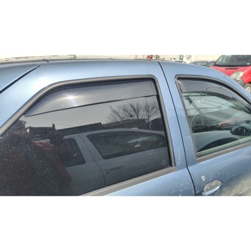 Paravanturi DACIA Logan I 2004-2012 Sedan (set fata-spate) - Img 4