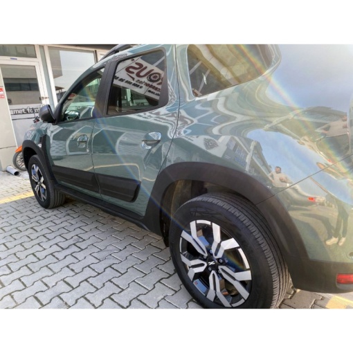 Set bandouri laterale (aripi si usi) DACIA Duster II 2018-2023 (set 14 bucati) - Img 5