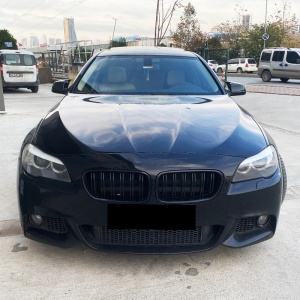 Capace oglinda tip BATMAN BMW Seria 5 F10 / F11 2010-2013 Pre-Facelift - negru lucios - BAT10016/C513-BAT2