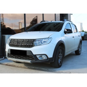 Capace oglinda tip BATMAN DACIA Sandero I 2008-2012 (oglinda mica)- negru lucios -
