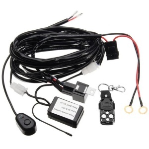 Cablaj proiectoare plafon 12v cu relee sigurante + telecomanda