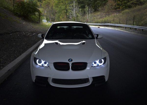 Faruri BMW Seria 3 – ghid complet pentru E46, E90 și F30: specificații, prețuri, branduri 2026