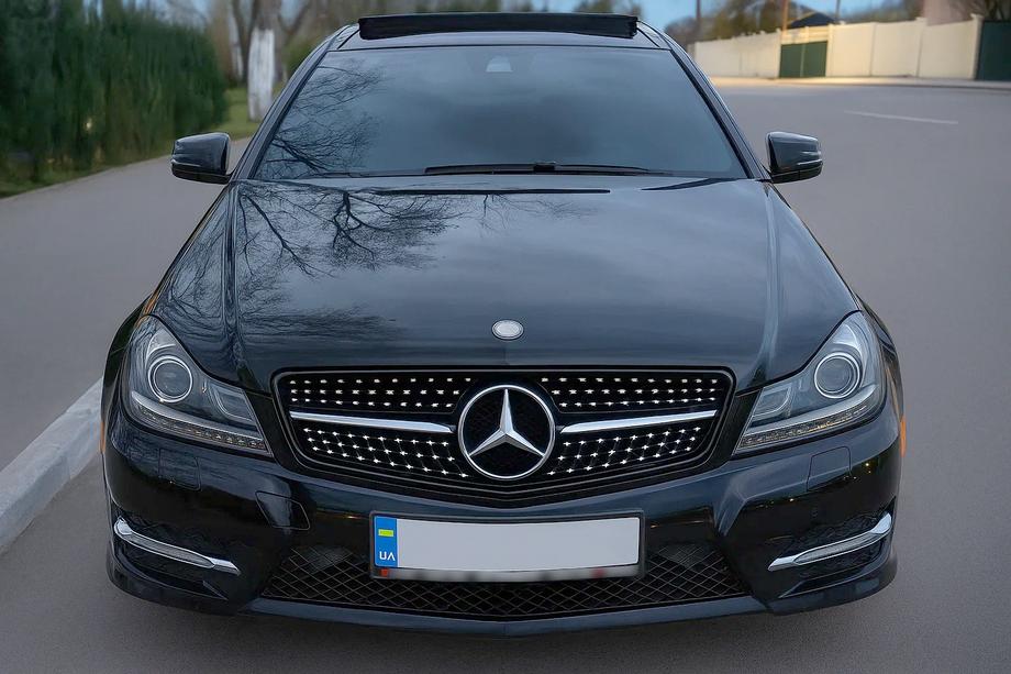 Grile Mercedes Clasa C W204, W205 și GLC – ghid complet: versiuni, prețuri și branduri 2026