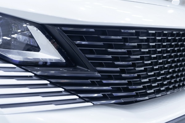 Grilă auto online în România – ghid complet comandă 2026: prețuri, livrare și sfaturi practice