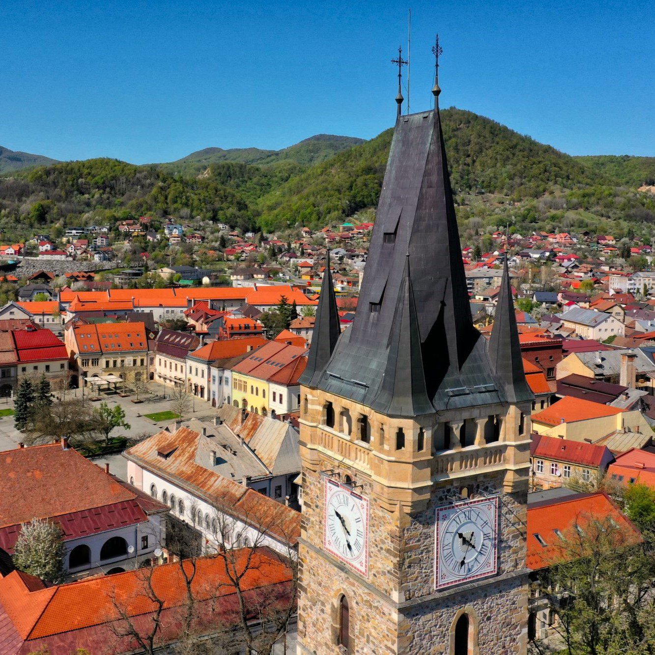 Piese Caroserie și Iluminat Auto în Baia Mare – Livrare în Baia Mare și Maramureș