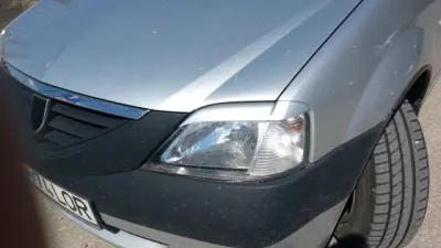 Kit reparatie far Logan: ce repari si ce schimbi
