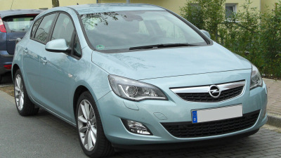 Bară Față Opel Astra J — Ghid Complet 2026: Versiuni, Prețuri și Montaj