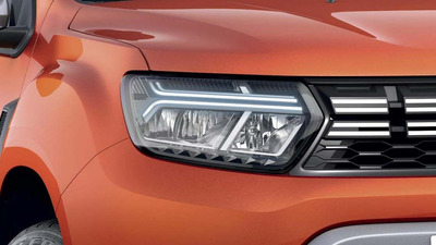 Faruri Dacia Duster – ghid complet pe generații (2010–2024): prețuri, branduri, înlocuire