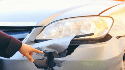 Bara de protecție deteriorată după accident – ce trebuie să faci, asigurare, reparare sau înlocuire