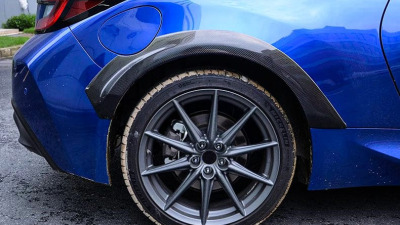 Ce este aripa auto, ce rol are și când trebuie înlocuită – ghid complet pentru șoferii din România (2026)