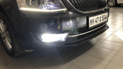 Proiectoare Skoda Octavia 2 și 3 – ghid complet: specificații, prețuri și branduri recomandate 2026