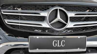 Ce este grila auto, ce rol are și când trebuie înlocuită – ghid complet pentru șoferii din România