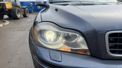 Sistemul de spalare a farurilor – cum funcționează, obligativitate legală și ce faci la ITP
