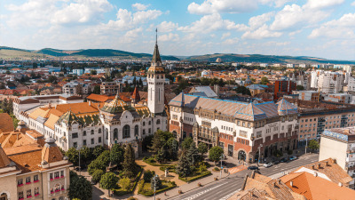 Piese Caroserie și Iluminat Auto în Târgu Mureș – Livrare Rapidă în Mureș