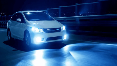 Iluminatul auto: ghid complet — faruri, stopuri, becuri, legislație ITP | AutoEqt