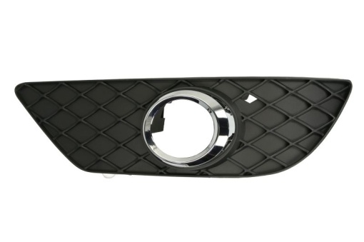 Grila ventilatie bara fata dreapta (cu rama, cu orificii lampa ceata, negru-mat/crom) potrivit MERCEDES C-KLASA W204 03.11-12.13