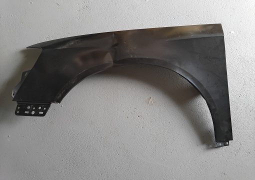 Aripa fata stanga VW PASSAT intre 2005-2010 Resigilat