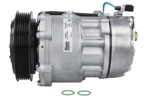 Compresor climatizare potrivit VW CALIFORNIA T4 CAMPER, LT 28-35 II, LT 28-46 II, TRANSPORTER T4 2.3-2.8D 07.90-07.06