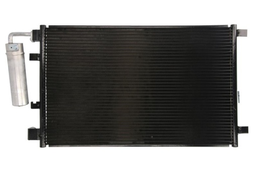 Condensator climatizare (cu uscator) potrivit NISSAN QASHQAI I 1.6/1.6LPG/2.0 02.07-04.14