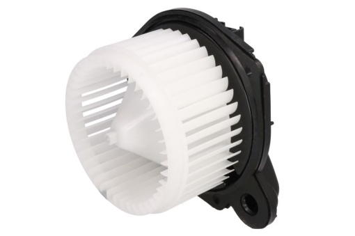 Electromotor ventilator habitaclu (12V) potrivit JOHN DEERE 7180, 7250, 7280, 7350, 7380, 7450, 7480, 7550, 7580, 7750, 7780, 7850, 7950, 7980, 9540, 9560, 9560 STS, 9570 STS, 9580, 9660 STS, 9660 WTS, 9670 STS NA