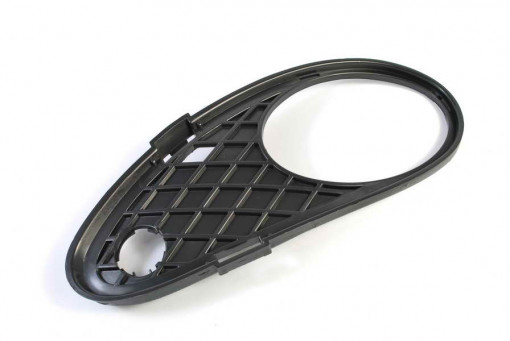 Grila bara Dreapta cu locas proiector potrivit MERCEDES C T-MODEL S203, C W203 05.00-08.07